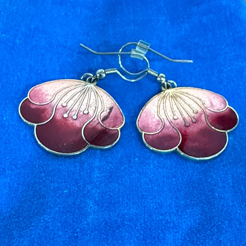 Elegant Floral Red Earrings
